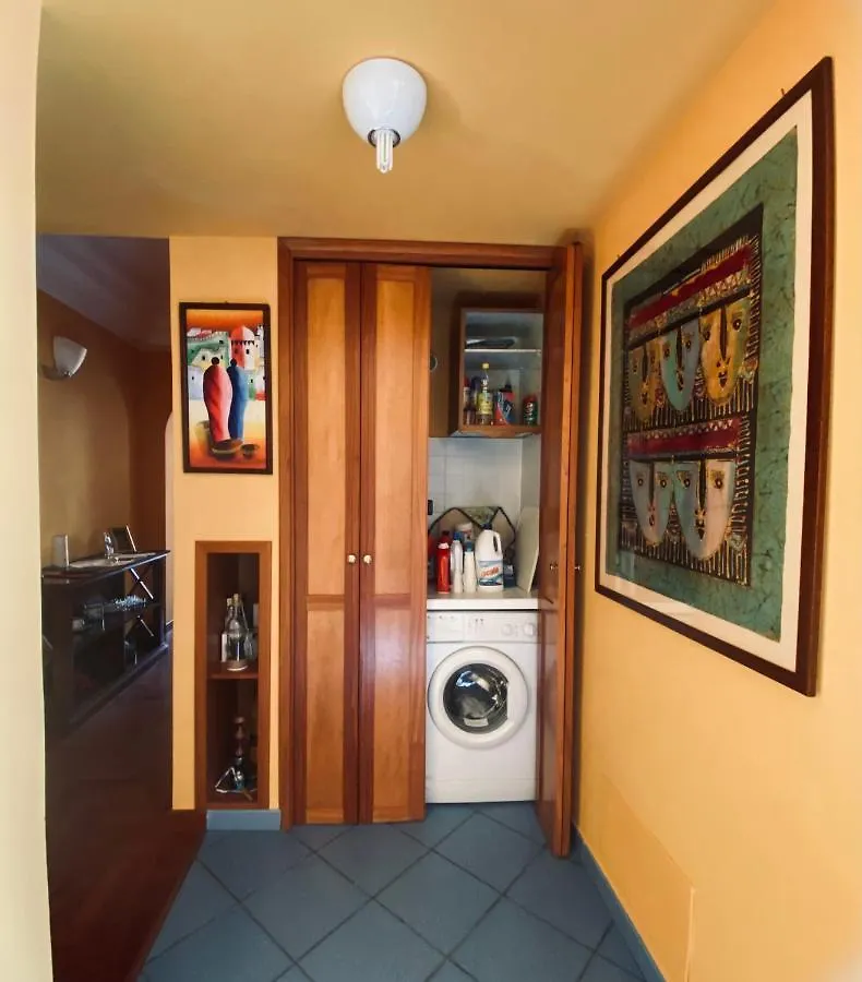 Apartment Casa Di Frank: Appartamento A Due Passi Dal Mare Cefalu