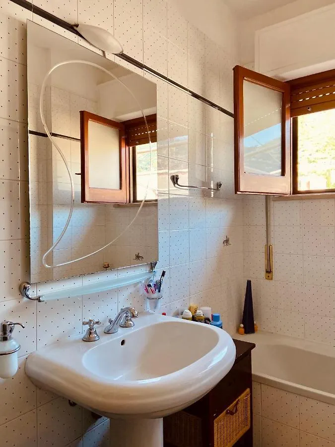 Apartment Casa Di Frank: Appartamento A Due Passi Dal Mare Cefalu Italy