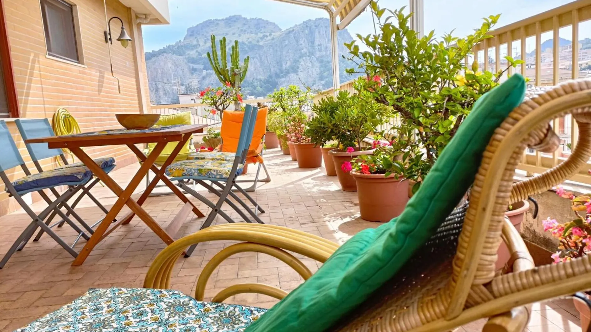 Casa Di Frank: Appartamento A Due Passi Dal Mare Cefalu 0*,  Italy